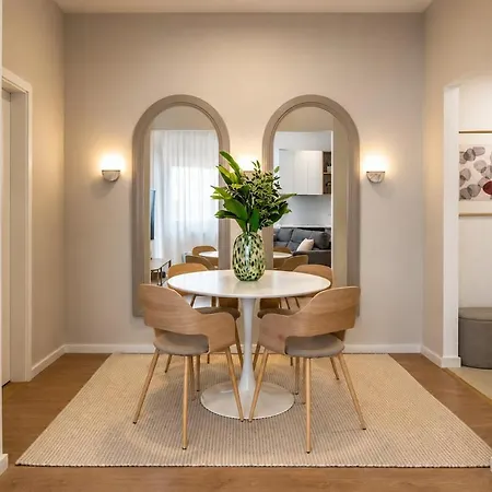 Elegant Calea Victoriei With Balcony *